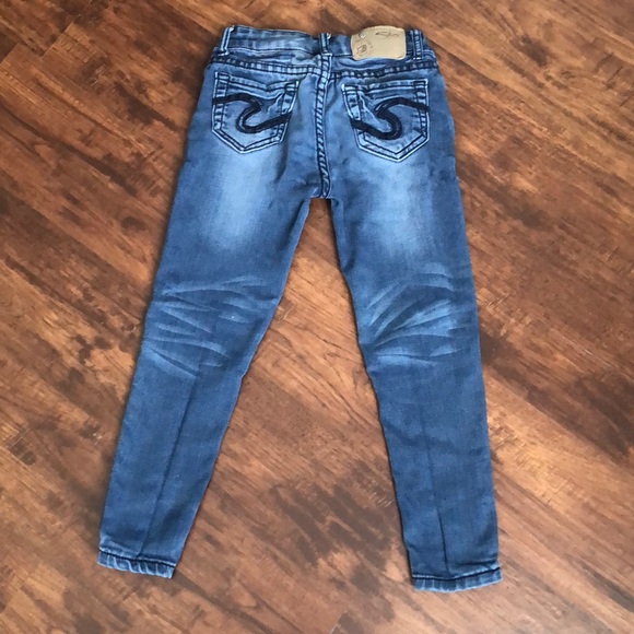 Silver Jeans Other - 🎉HP!🎉Girls ‘Amy’ silver jeans size 6